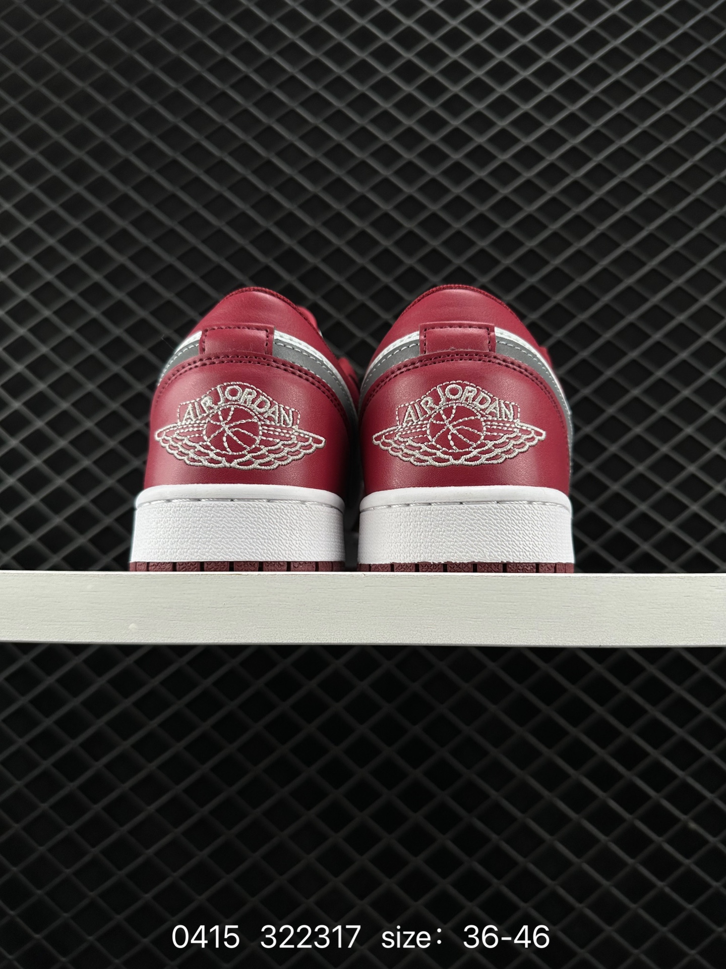 Nike Wmns Air Jordan 1 Low AJ1